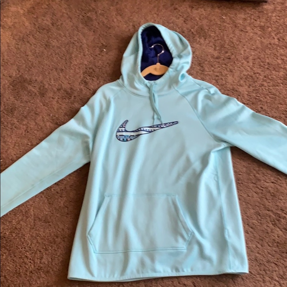 Nike dryfit sweatshirt